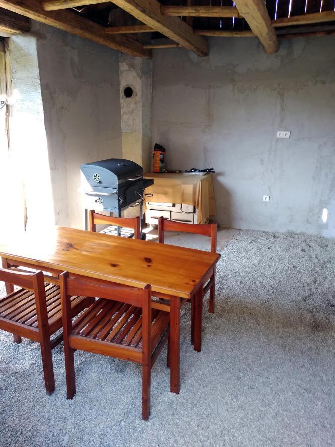 Lately Renovated Country House Тренчин Екстер'єр фото