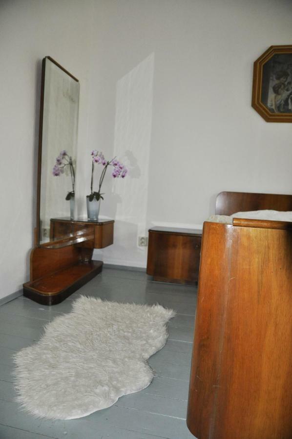 Lately Renovated Country House Тренчин Екстер'єр фото